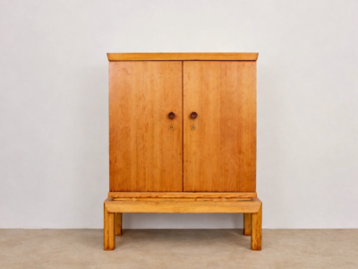 Rudolf Lorenz, Austrian Werkbund cabinet, pre-final prototype, circa 1928. LORENZ MÖBEL